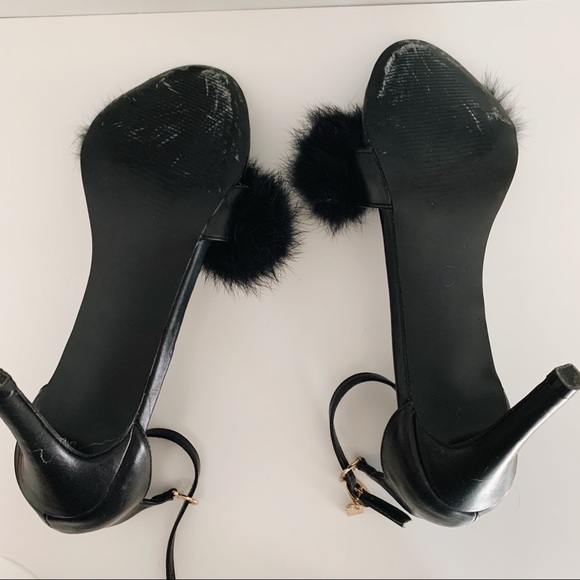Open toe furry heels - Picture 3 of 3